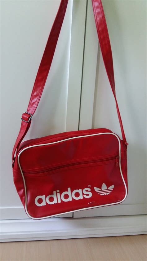 adidas umhängetasche rot weiß|adidas Umhängetaschen .